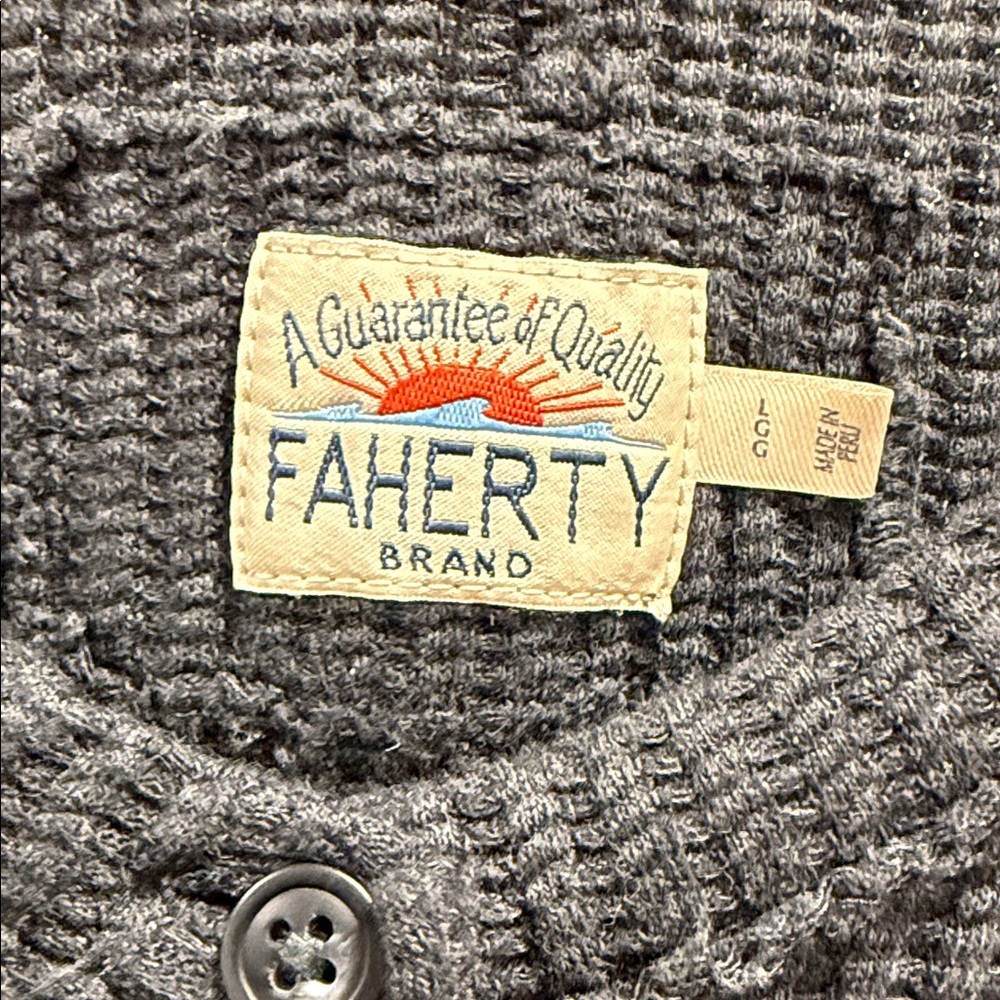 Faherty Charcoal Waffle Henley Long Sleeve Button Neckline Raw Hem Size L - Picture 7 of 13